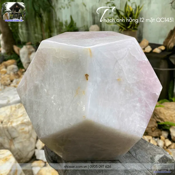 Thạch anh hồng 12 mặt QC1431 nặng 7.8kg, đường kính 18cm