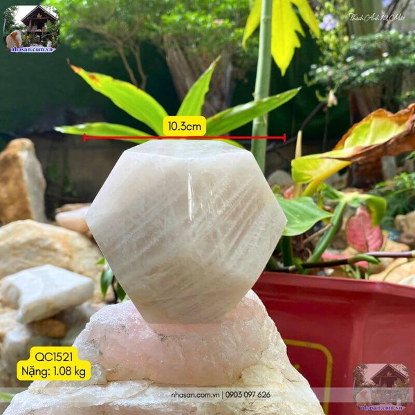 Đá thạch anh 12 mặt QC1521 - 1.08kg - 10.3cm