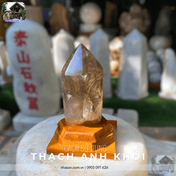 Trụ thạch anh khói 660gr, cao 15cm x ngang 10cm - T730
