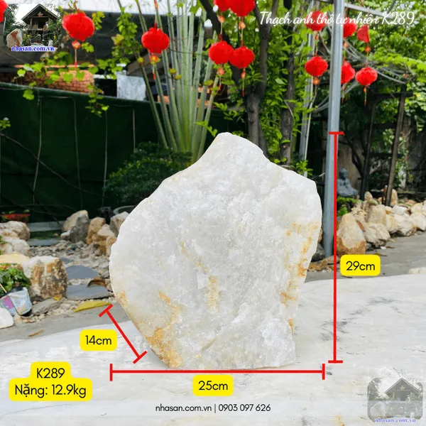 Thạch anh thô tự nhiên K289 nặng 12,9kg cao 29cm x ngang 25cm x dày 14cm