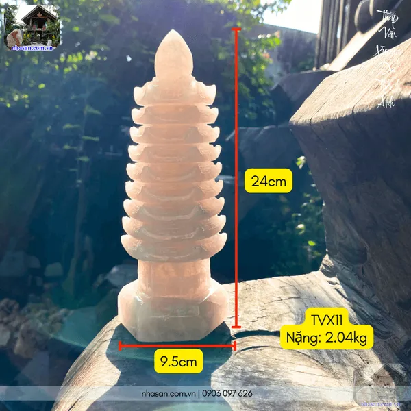 Tháp văn xương đá thạch anh nặng 2.04kg, cao 24cm - TVX11