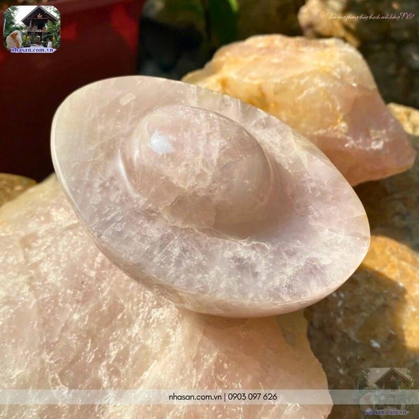 Thỏi vàng phong thủy thạch anh hồng TV51 800gr, dài 11cm x rộng 7.5cm x cao 7cm