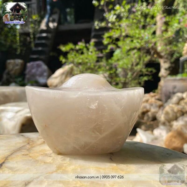 Thỏi vàng phong thủy TV57 thạch anh trắng 700gr, dài 11cm x rộng 7cm x cao 7cm