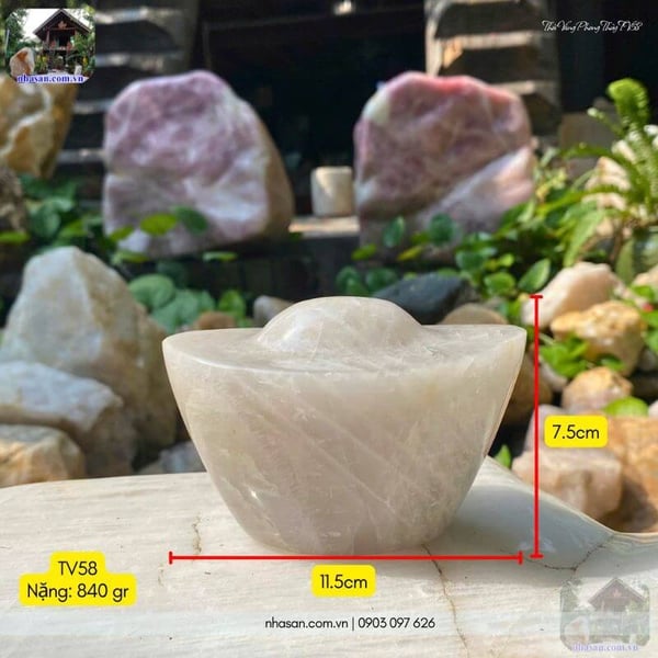 Thỏi vàng phong thủy TV58 thạch anh trắng 840gr, dài 11.5cm x rộng 7.5cm x cao 7.5cm