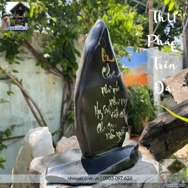 Thư pháp trên đá DKC02 nặng 1,42kg, kích thước: cao 22cm x ngang 11cm 