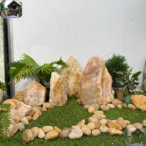 Tiểu cảnh ban công sân thượng bằng đá phong thủy giúp đột phá không gian sống TC54