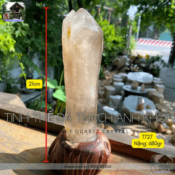 Tinh thể đá thạch anh khói 680gr, cao 21cm - T727