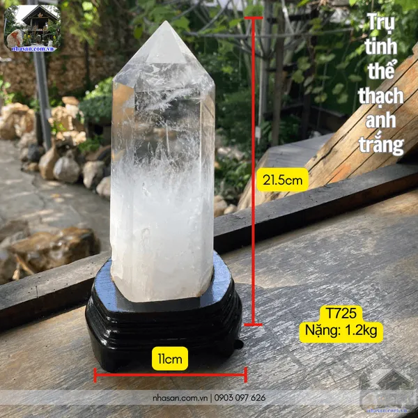 Trụ tinh thể thạch anh trắng 1.2kg, cao 21.5cm x ngang 11cm - T725 