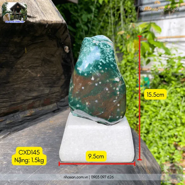 Trụ đá canxedon xanh nặng 1.5kg, cao 15.5cm, ngang 9.5cm - CXD145