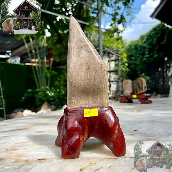 Trụ đá gỗ hóa thạch trang trí bàn làm việc 1.2kg - Sắc thái thiên nhiên cho không gian làm việc