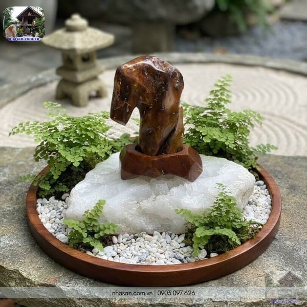 Trụ đá mã não tự nhiên DMN01 - 1.9kg 