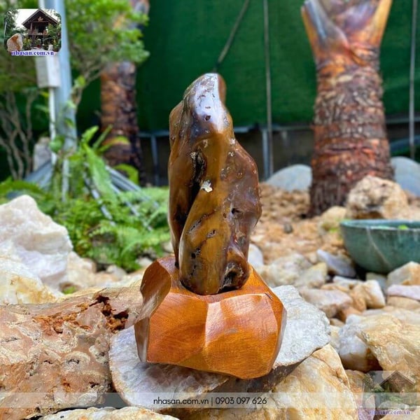 Trụ đá mã não tự nhiên DMN01 - 1.9kg 