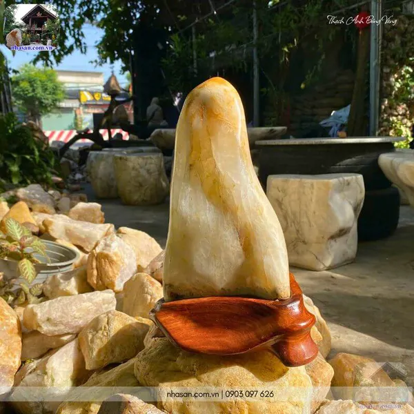 Trụ thạch anh bông vàng 6kg, cao 30cm x ngang 15cm x dày 16cm - TAV29