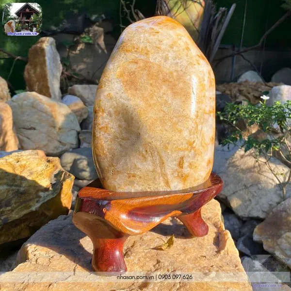 Trụ thạch anh bông vàng 7kg, cao 30cm x ngang 14cm x dày 10cm - TAV33