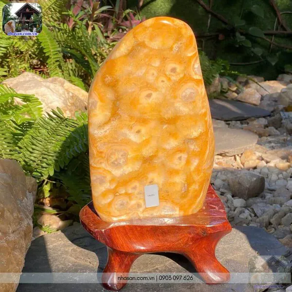 Trụ thạch anh bông vàng 7kg, cao 30cm x ngang 14cm x dày 10cm - TAV33