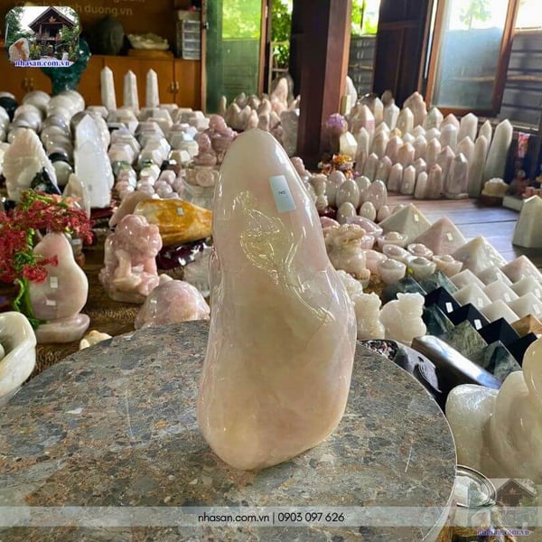Trụ đá thạch anh hồng trang trí T452 - 4.64kg