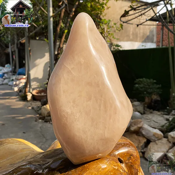 Trụ thạch anh hồng T697, trọng lượng 9.2kg, kích thước 27x21x12 (cm)