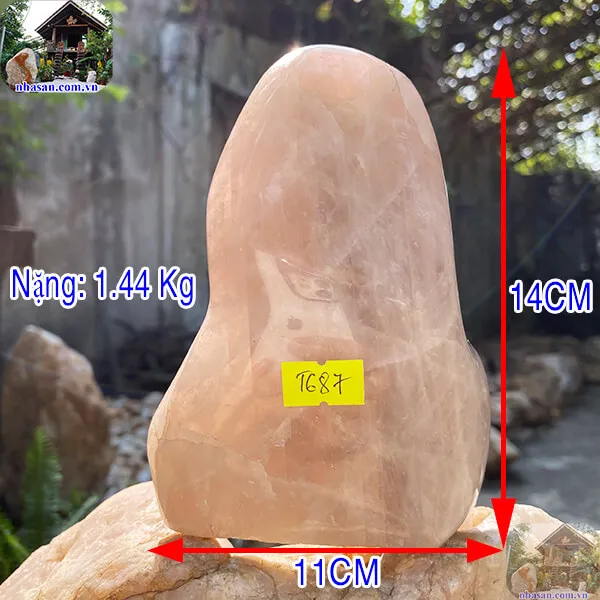 Trụ thạch anh màu hồng 1.44kg, cao 14cm x ngang 11cm x dày 7.5cm - T687