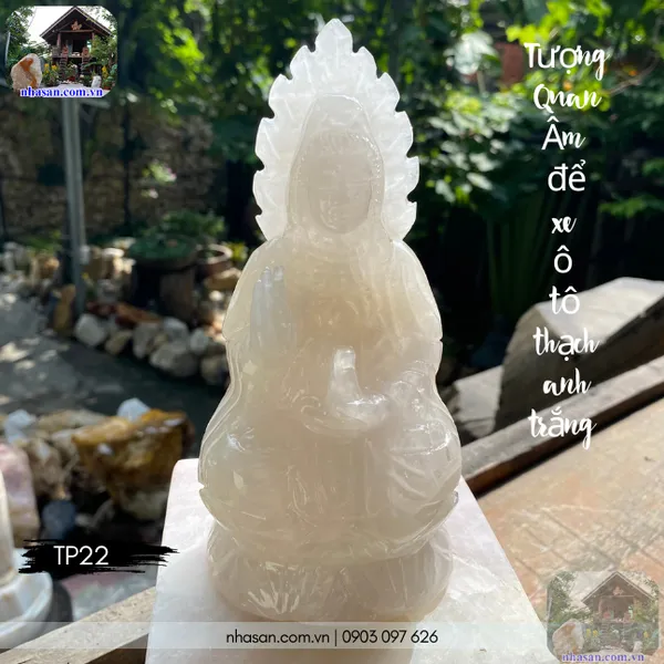 Tượng Quan Âm để xe ô tô nặng 1.27kg, cao 18.5cm x ngang 8.7cm x dày 7.2cm -  TP22