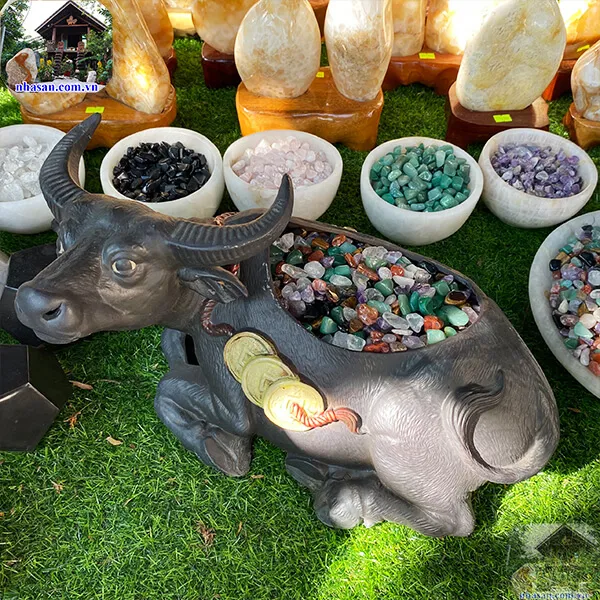 Trâu đá phong thủy tài lộc may mắn