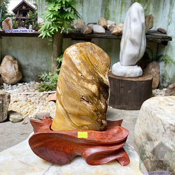 Trụ đá canxedon tự nhiên 3kg-CXD131