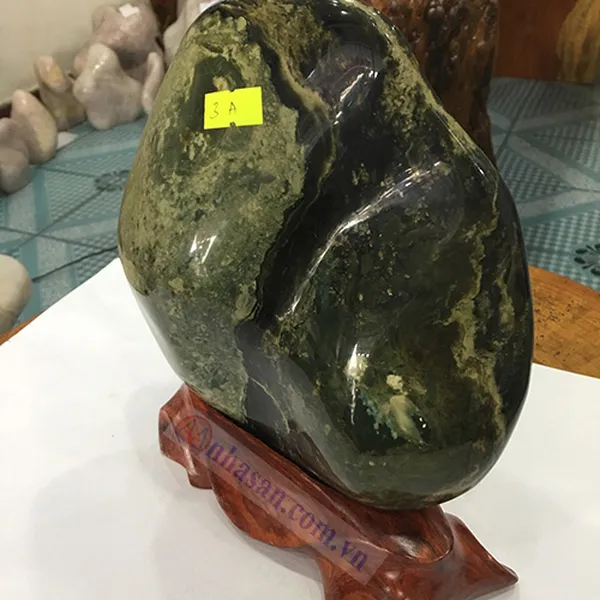 Is Caxedon Stone Good?