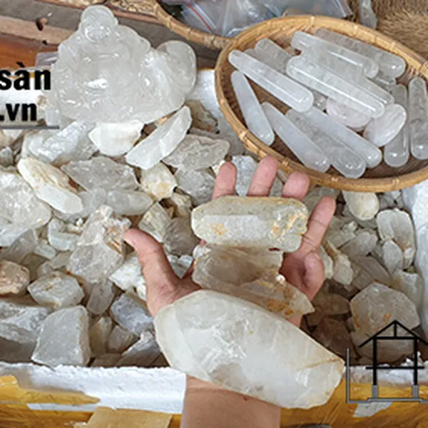 Quartz - White Crystal Crystals