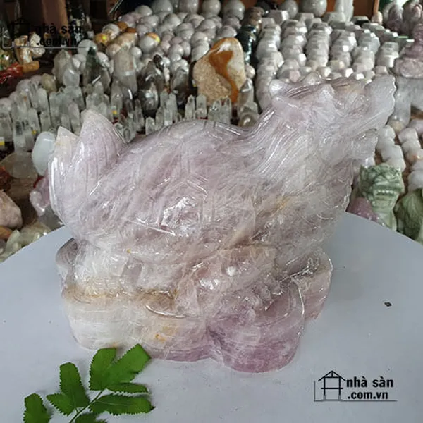 Long quy đá thạch anh hồng nguyên khối LQ04