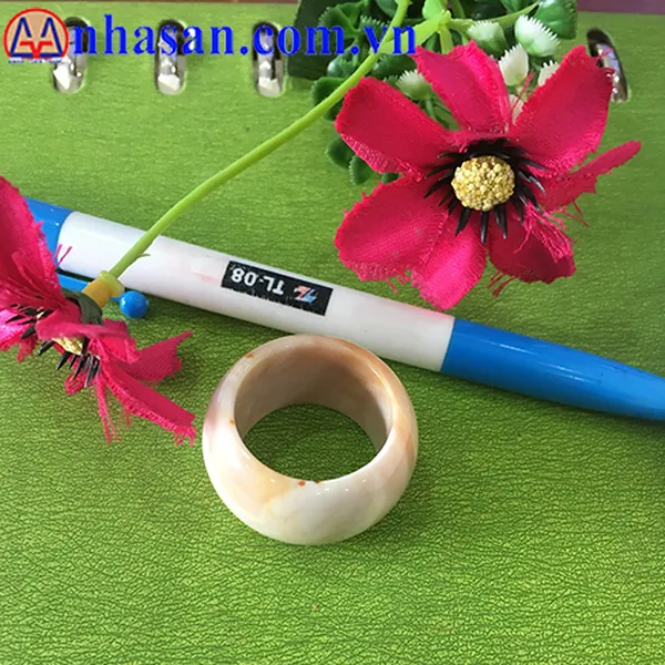 NHẪN GỖ HÓA THẠCH