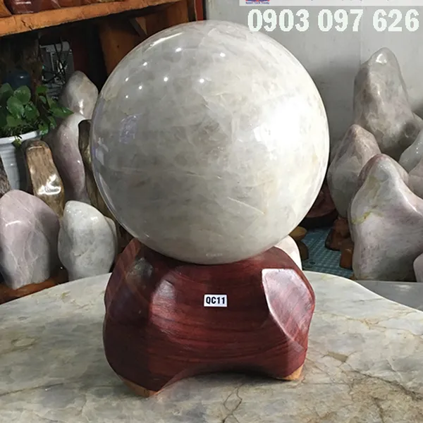 Quả cầu thạch anh trắng 21.8kg-QC11