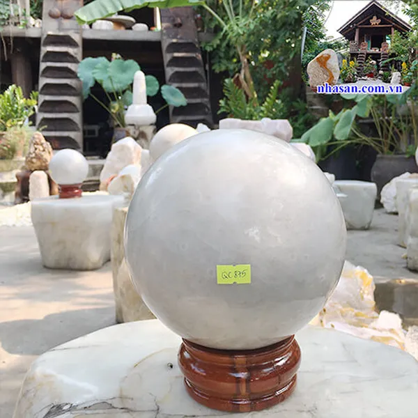 Quả cầu đá thạch anh trắng 17.5cm-7.5kg-QC875