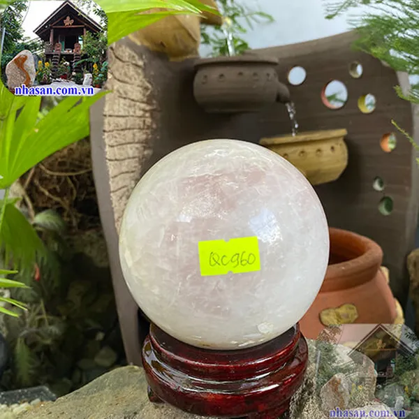 Quả cầu thạch anh hồng 9.4cm - 1.14kg - QC960