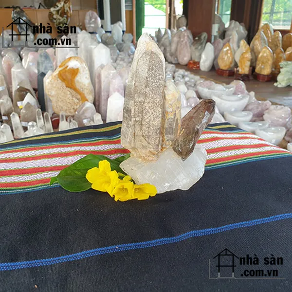 Trụ thạch anh tinh thể 1kg-T344