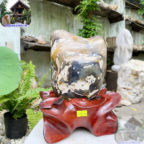 Trụ đá canxedon tự nhiên 3.5kg-CXD144