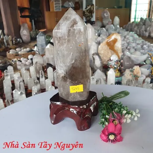 TRỤ ĐÁ THẠCH ANH ÁM KHÓI T215