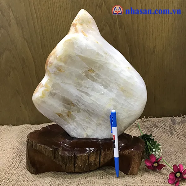 Trụ thạch anh bông vàng 6.6kg, cao 32cm x ngang 26cm x dày 6cm -TAV30