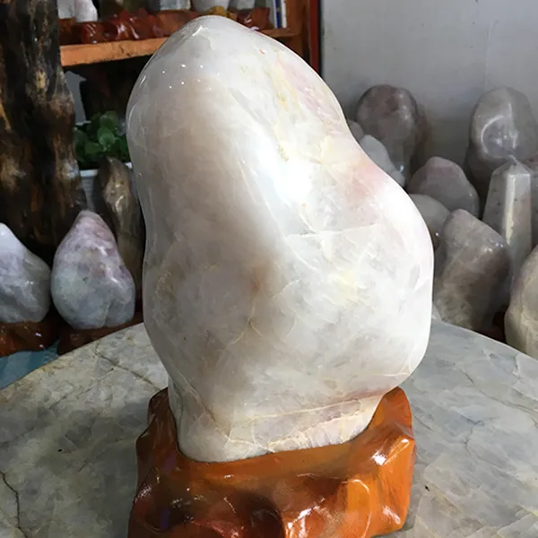 WHITE HONG HONG STONE HEAD - T31