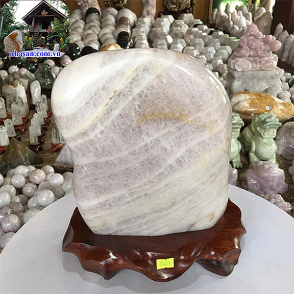 Trụ đá thạch anh hồng 10kg, cao 29cm x ngang 20cm -T428