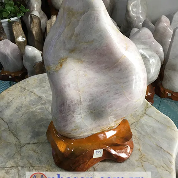 Trụ đá thạch anh hồng 20kg, cao 42cm - T37
