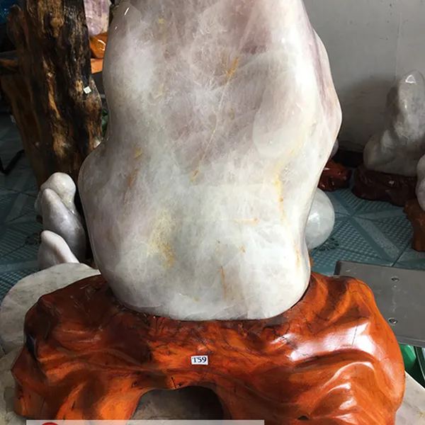 Trụ đá thạch anh hồng 40.5kg, cao 57cm - T59