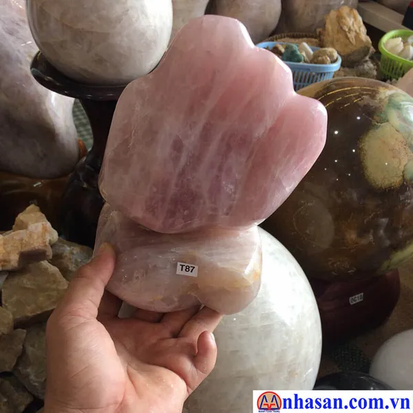 Quartz Stone Head