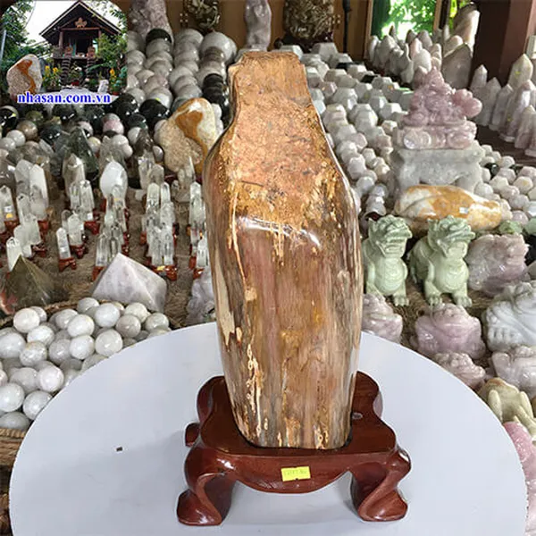 TRỤ GỖ HÓA THẠCH PHONG THỦY CAO 34CM GHT48
