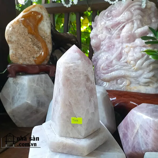 Trụ Lục Giác Đá Thạch Anh Hồng Tự Nhiên T404