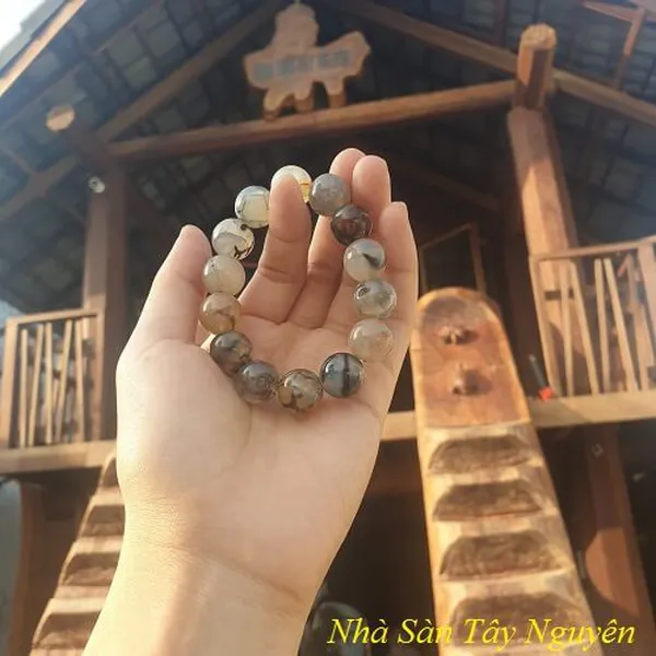 Feng shui stone bracelets