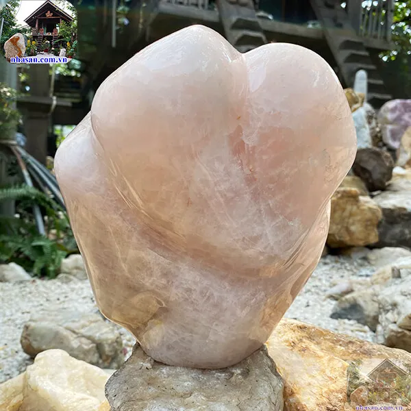 Trụ thạch anh hồng T701, nặng 8kg, kích thước 22x20x12 cm