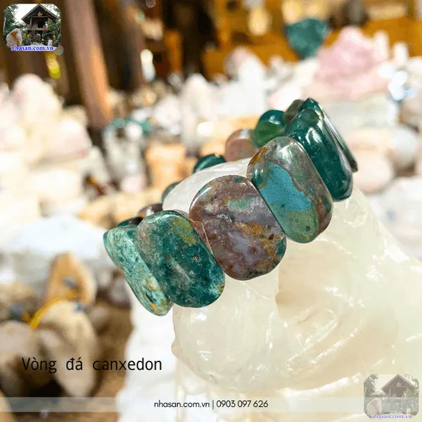 Vòng đá canxedon bản oval 25ly tăng vượng khí