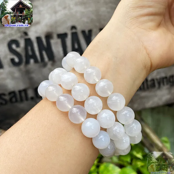 Vòng Tay Đá Mã Não Trắng 12 Ly