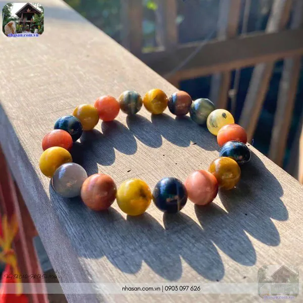 Vòng đá mắt hổ đa sắc 10ly