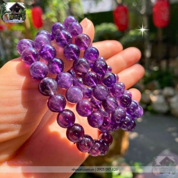 Vòng đá phong thủy màu tím 9ly