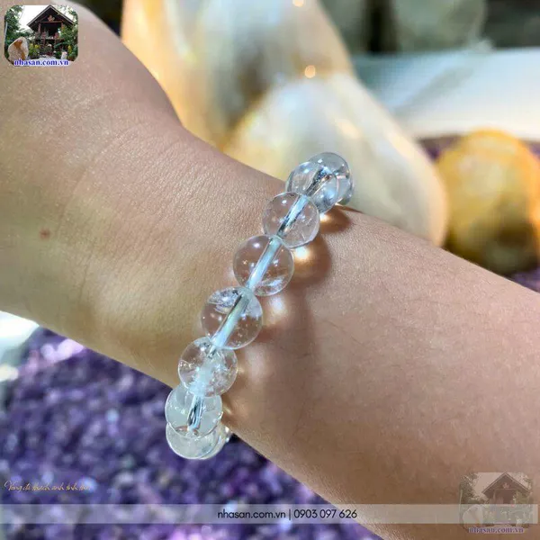 Vòng đá thạch anh tinh thể 10ly